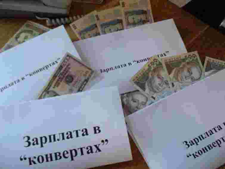 Податківці виявили 70 тисяч працівників «в тіні»