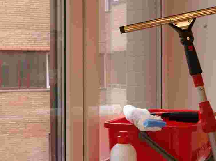 У Львові набирають волонтерів для допомоги людям похилого віку