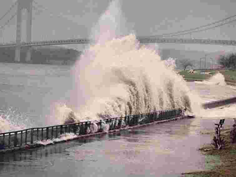 На схід США наближається ще один ураган