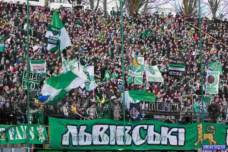 «Карпати» у Львові розгромили «Кривбас» з рахунком 6-0. Відео