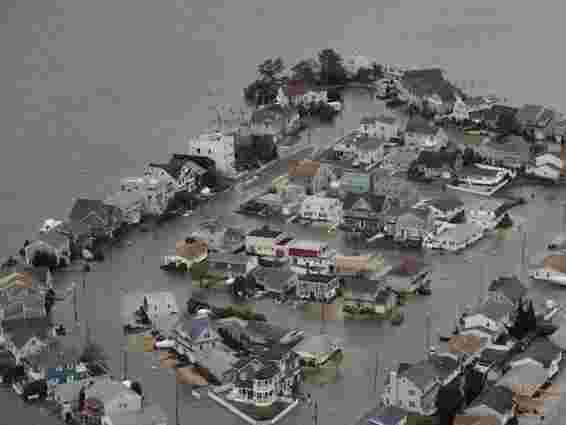 Від урагану «Сенді» у США вже загинули 111 осіб