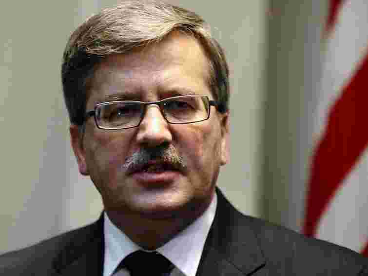 Коморовський подзвонив Януковичу через виборчі порушення