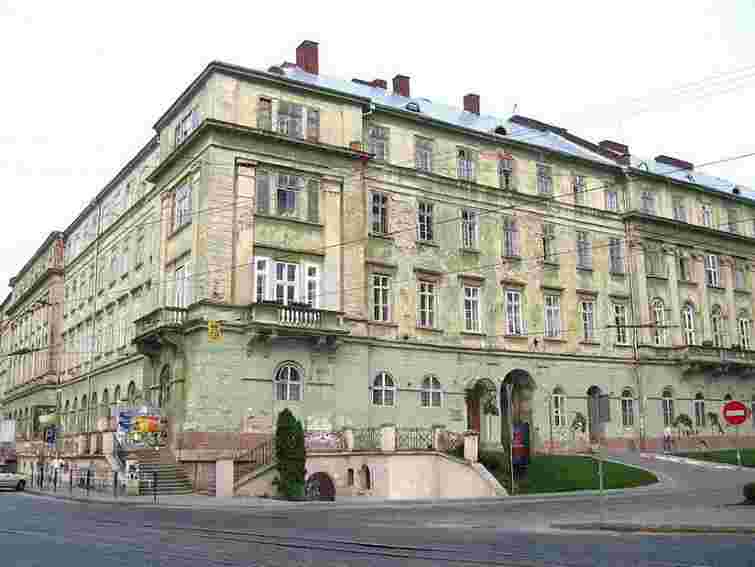 Садовий чекає грошей на театр Заньковецької наступного року