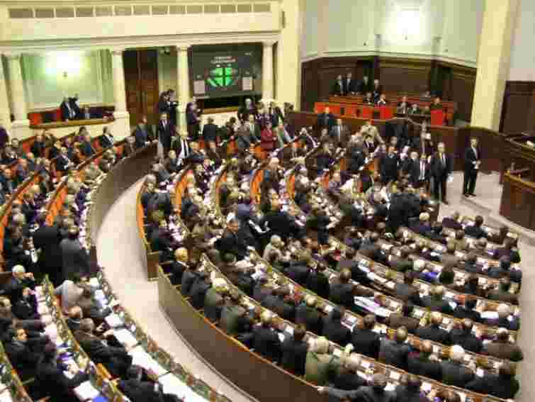 Увечері Рада розгляне рекомендації ЦВК щодо перевиборів