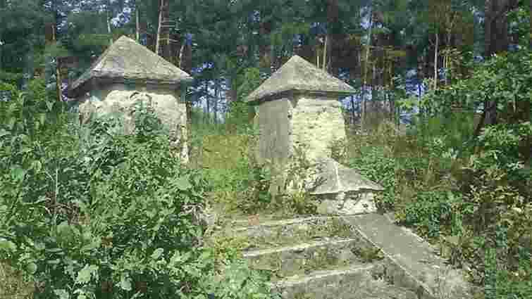 Проблему історичних цвинтарів залишили на самоплив, – Салюк
