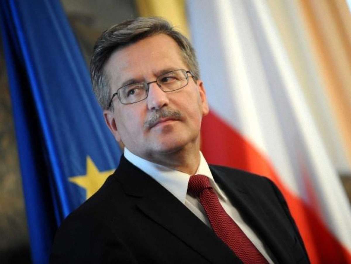 Коморовський закликав Януковича до перевиборів у проблемних округах