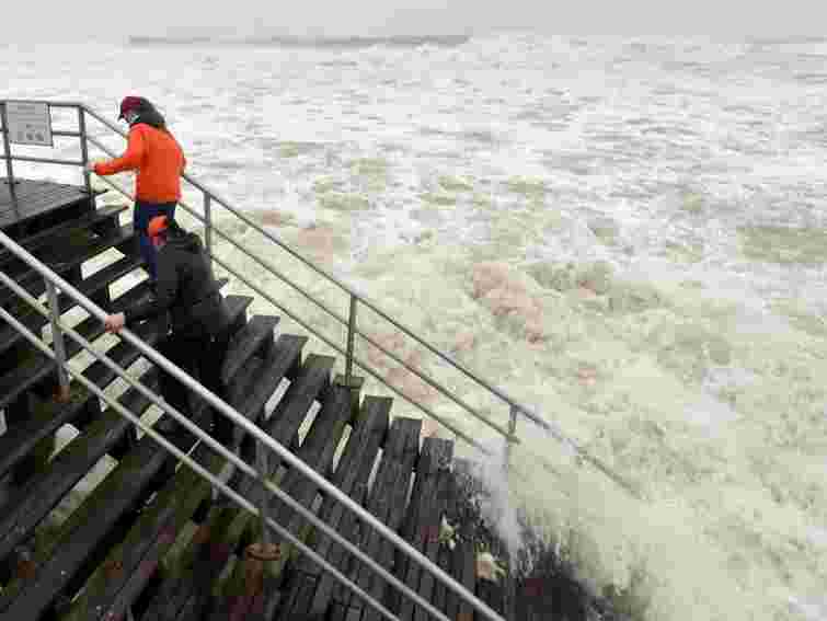 Ураган завдав США $50 млрд збитків. Постраждалим дадуть трейлери