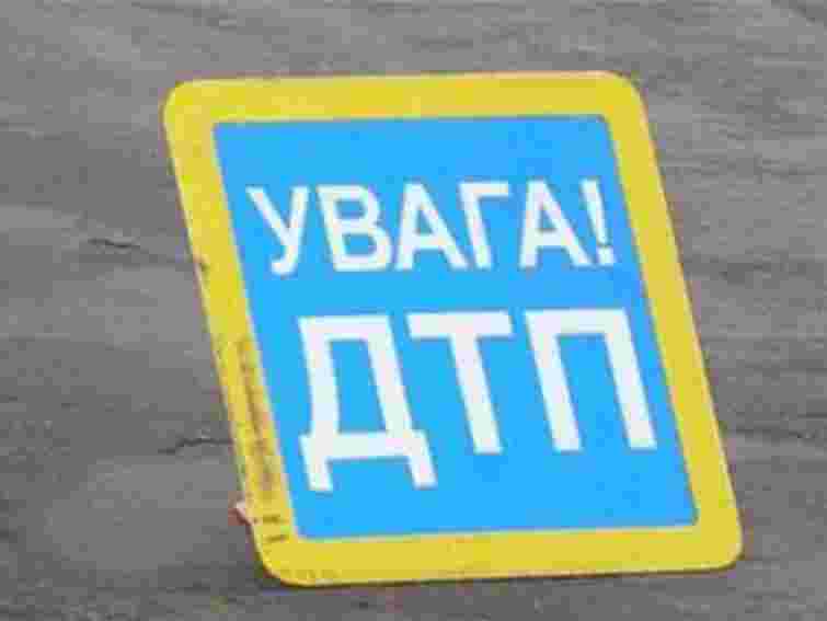 На Львівщині підліток скоїв ДТП на краденому авто