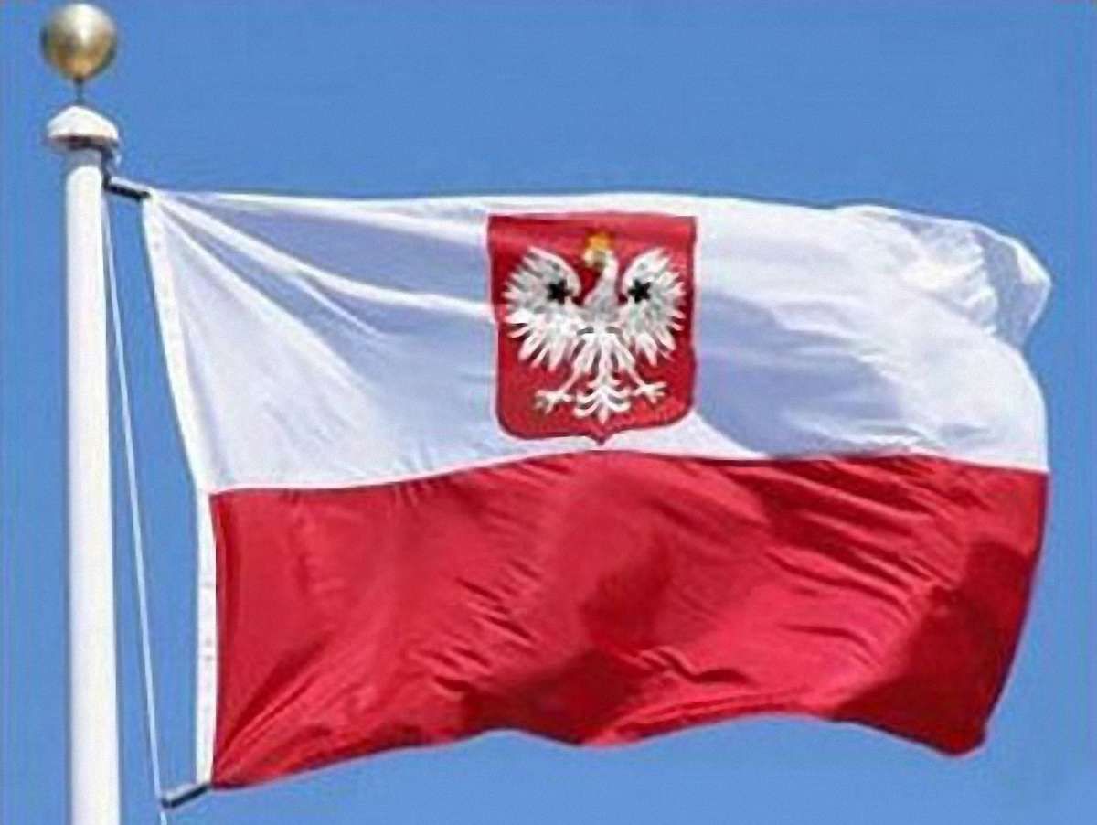У Польщі на День незалежності поліція розігнала марш націоналістів