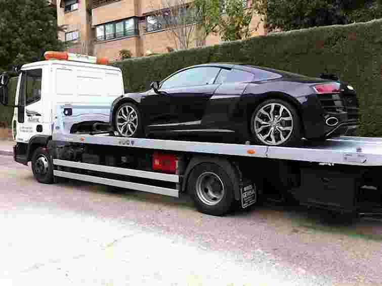 На вихідні у Львові  евакуатор забрав 15 автівок