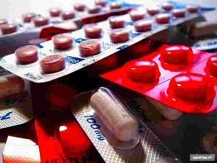 Через фальсифіковані ліки у Львові позапланово перевірять аптеки 