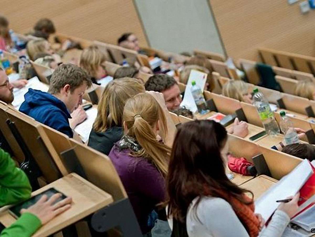 В Україні затвердили правила вступної кампанії до ВНЗ
