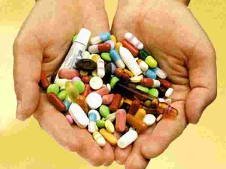 РНБО закликає українців віддавати сумнівні ліки на експертизу