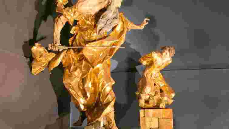 Возницька: Скульптури Пінзеля до Парижа доїхали добре