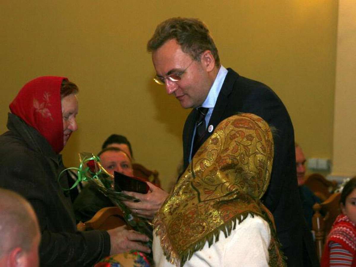У Львові нагородили 114 багатодітних матерів