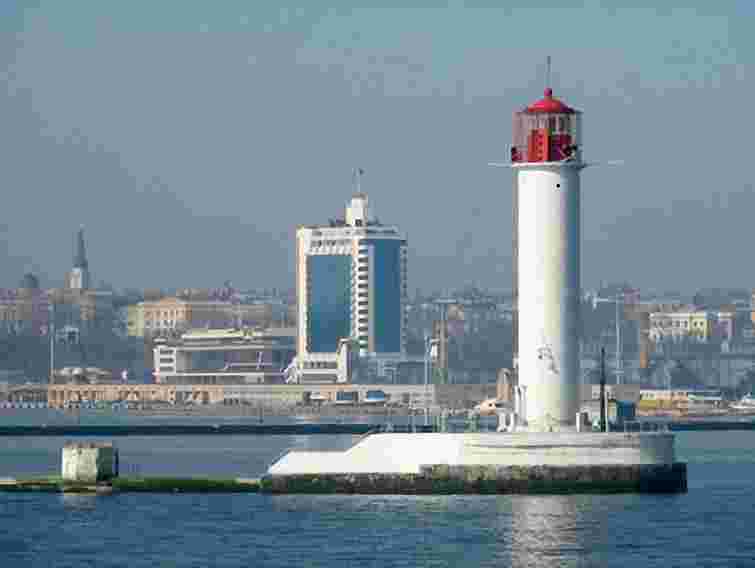 Кабмін дозволив віддати українські порти в приватні руки