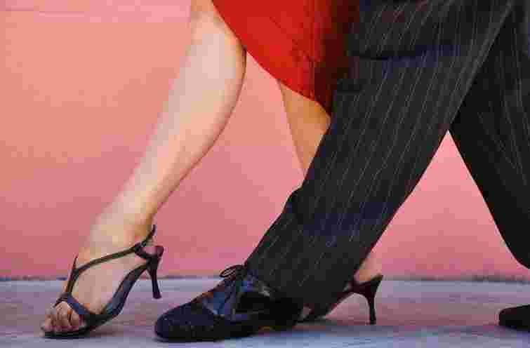 Танцювальні клуби Львова тиждень даватимуть безкоштовні уроки