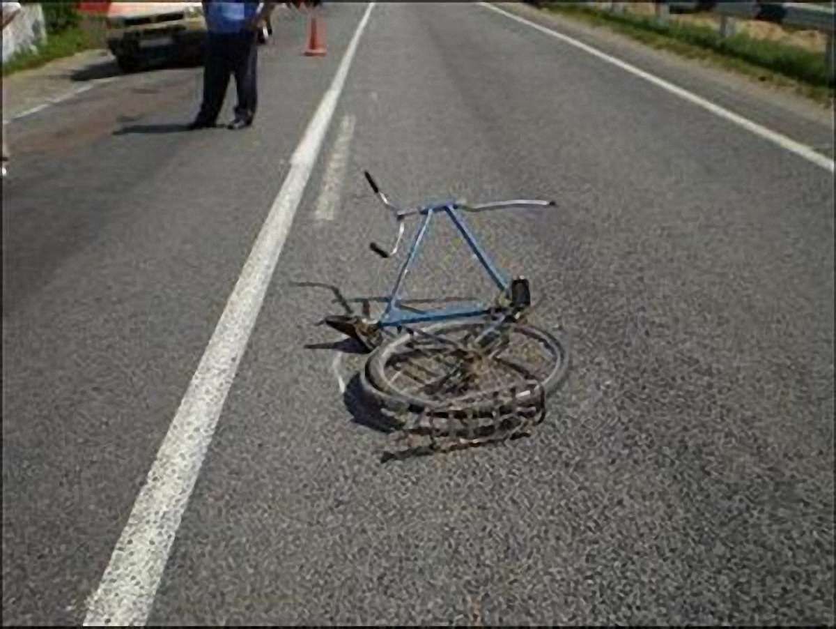 На Львівщині під колеса авто потрапив велосипедист