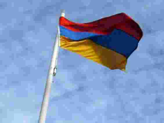У Вірменії затримали чоловіка, який стріляв у президентський кортеж