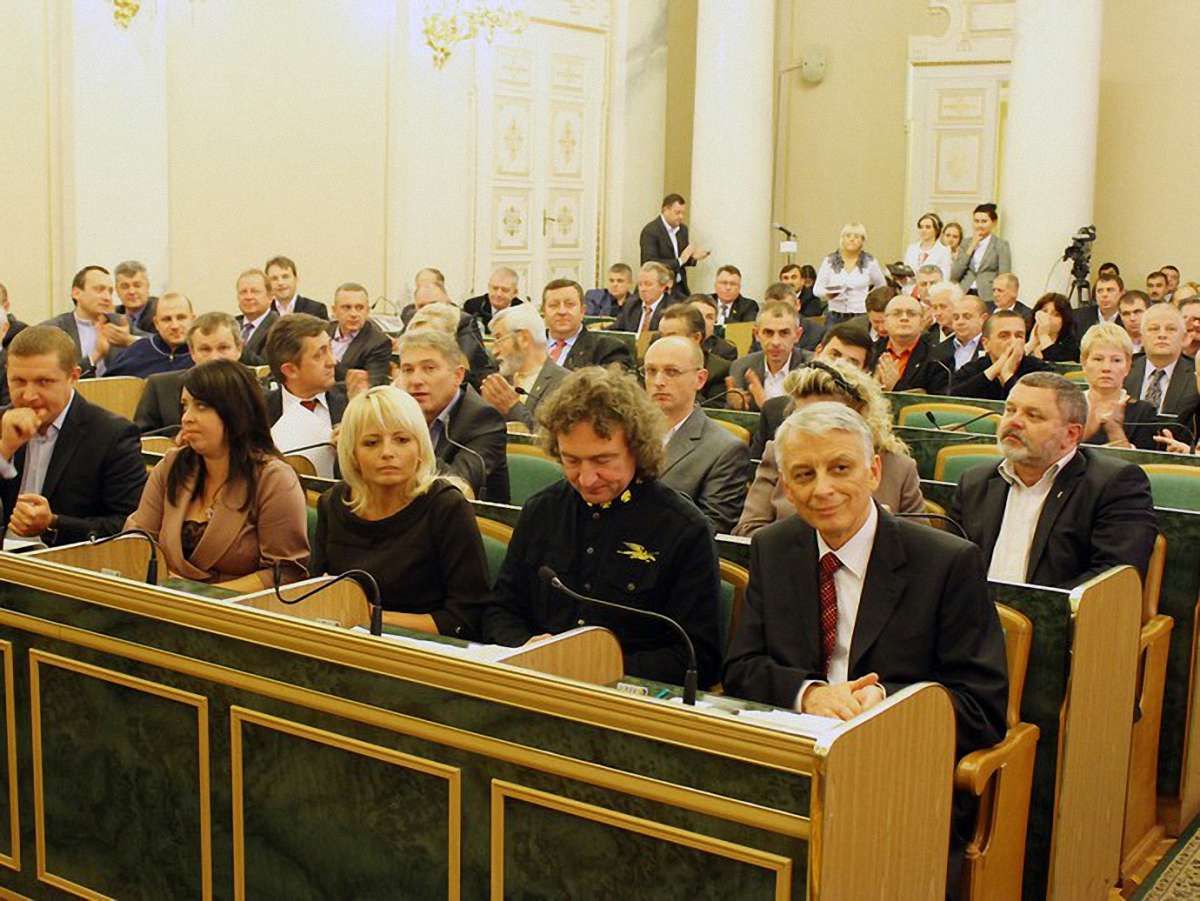 Фаріон, Тягнибок і Сех покинули Львівську облраду