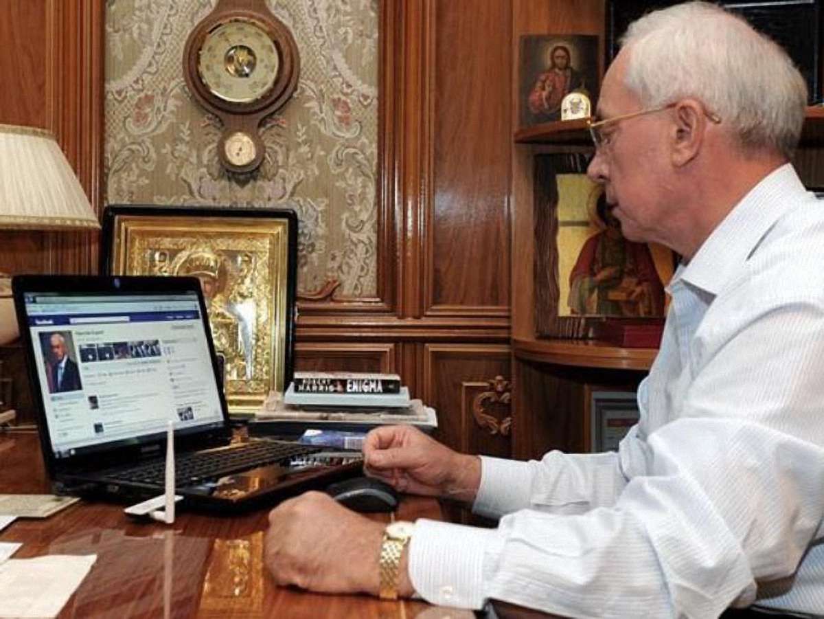 Азаров обіцяє збудувати недорогі котеджі