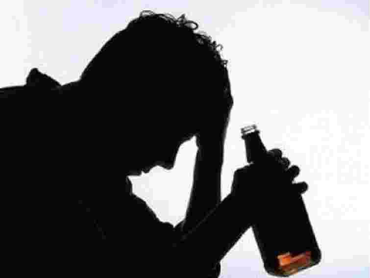 За добу 4 українців стали жертвами «друзів по чарці»