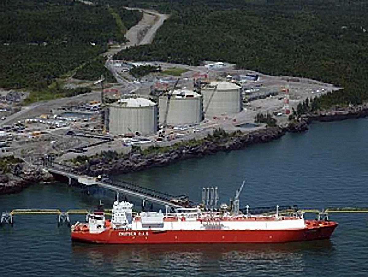 Україна почала будiвництво з’єднання LNG-термiнала з ГТС