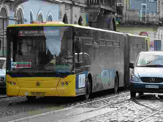 Перевізники Львова мають замінити ще 47 автобусів