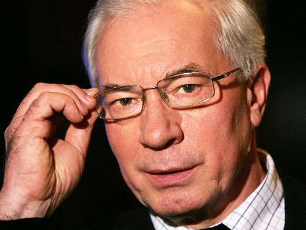 Азаров зробив макропрогноз на 2013 рік