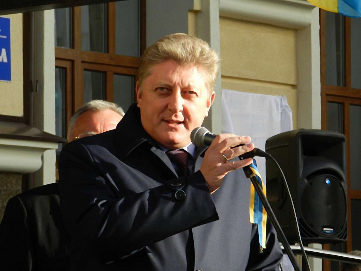 Львівська залізниця не примушує працівників купувати облігації, - Піх