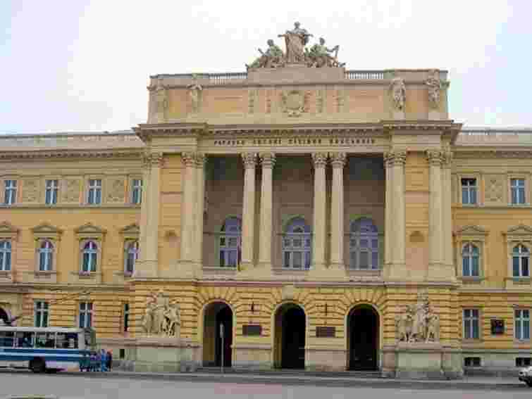 ЛНУ проситиме збільшити держзамовлення на юридичний факультет