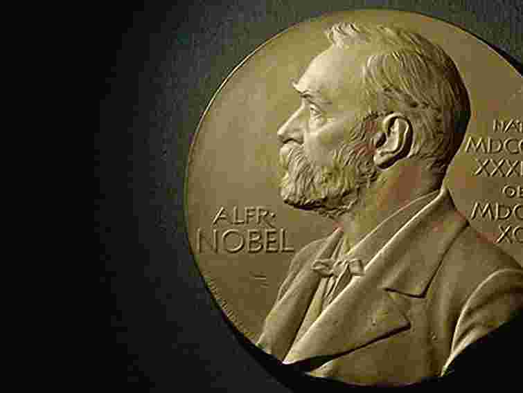 Нобелівські лауреати виступили проти присудження ЄС премії миру