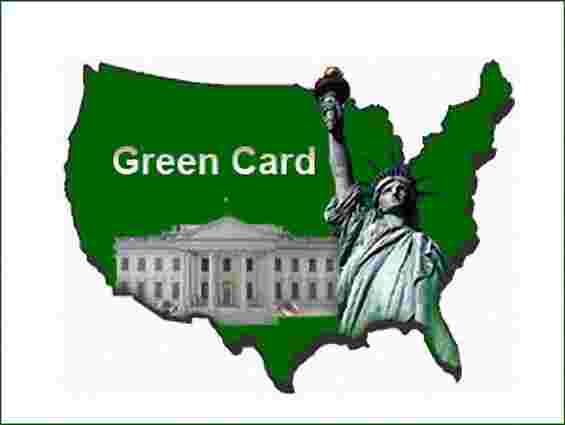 США може скасувати видачу Green Card