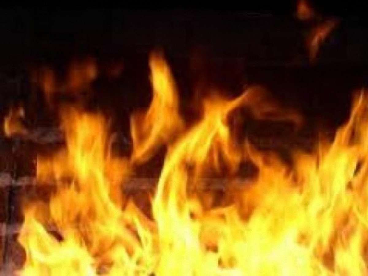 На Львівщині згорів будинок: власник  – у лікарні
