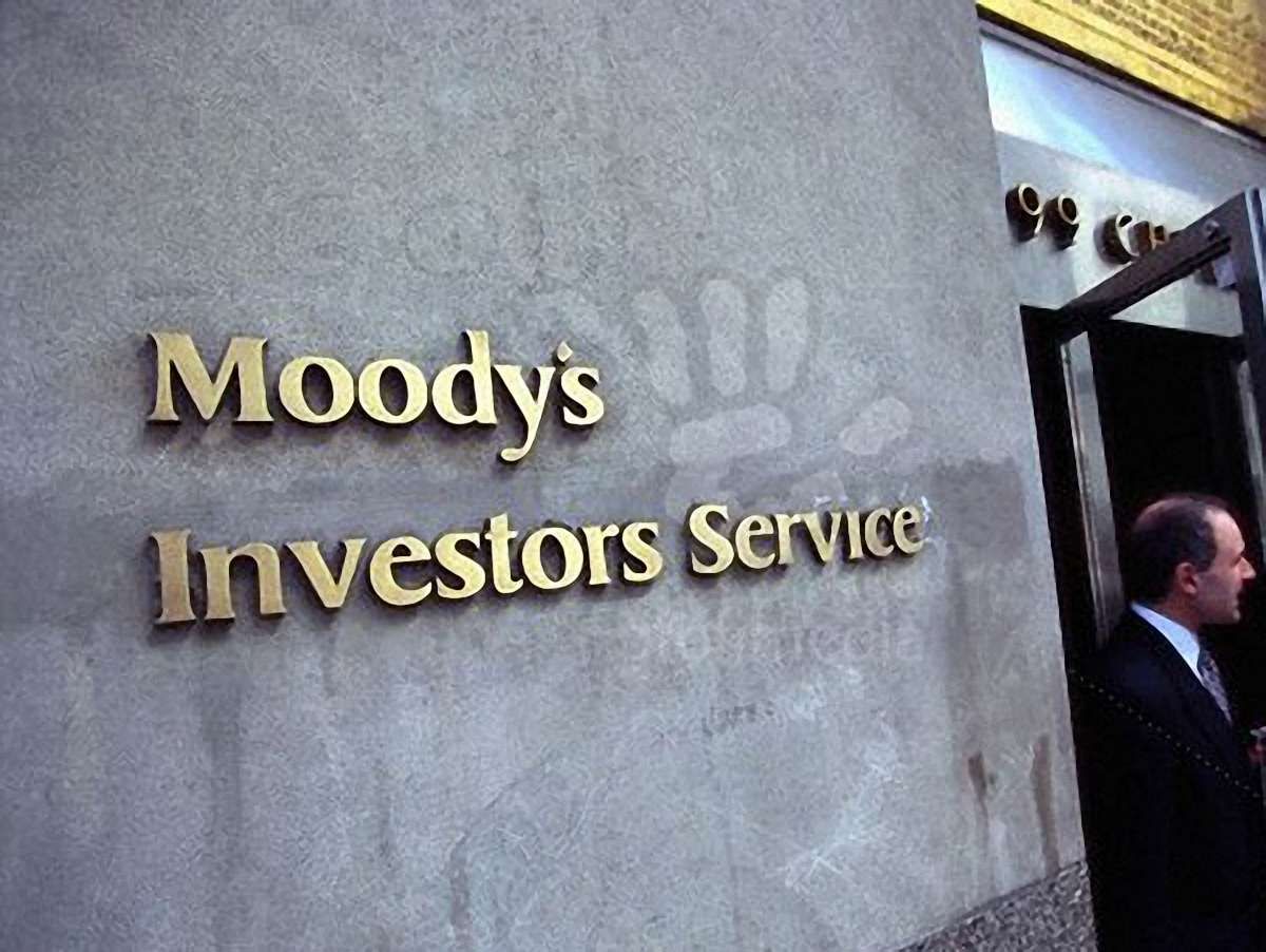Moody's знизило рейтинг України через слабкі економічні перспективи