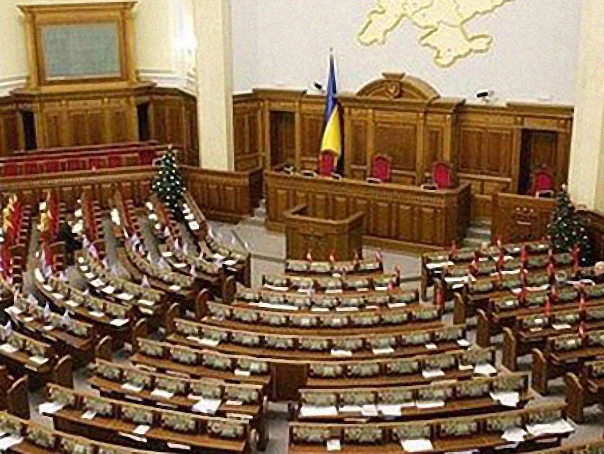 «Свободівець» побачив у Раді дідівщину