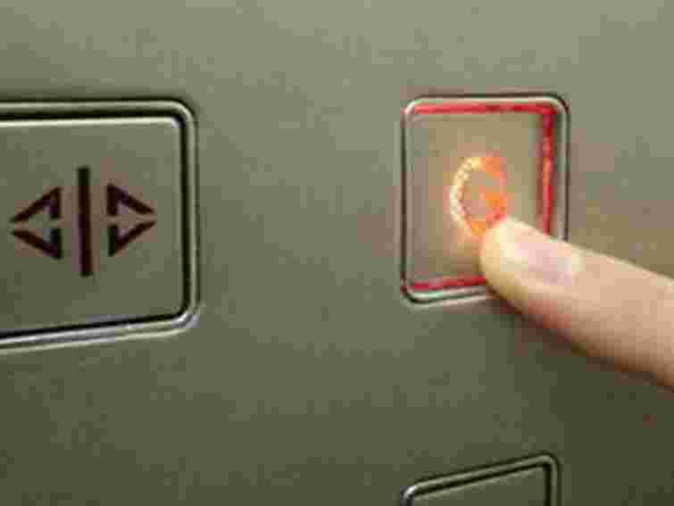 У Тернополі тестують систему GPRS у ліфтах