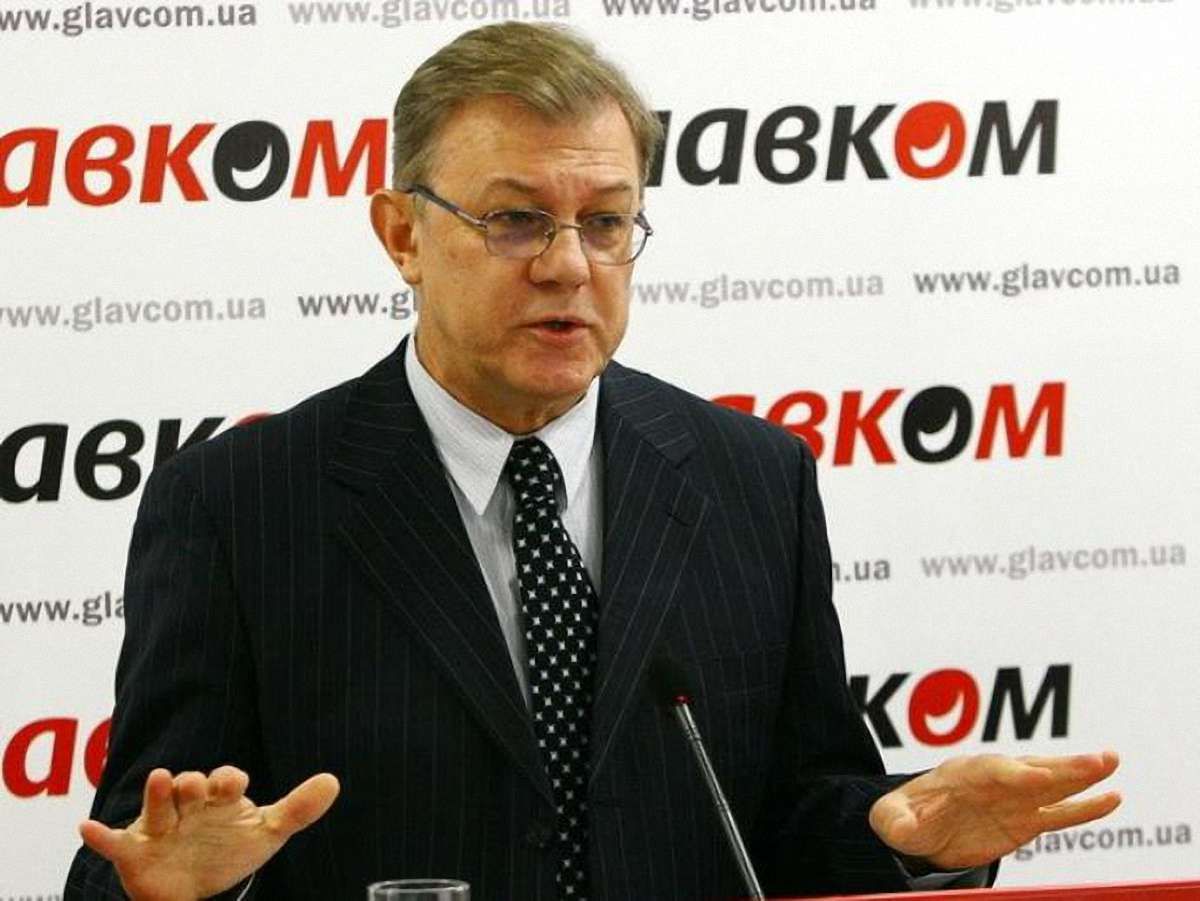 Поки олігархи володітимуть підприємствами, змін не буде, - експерт