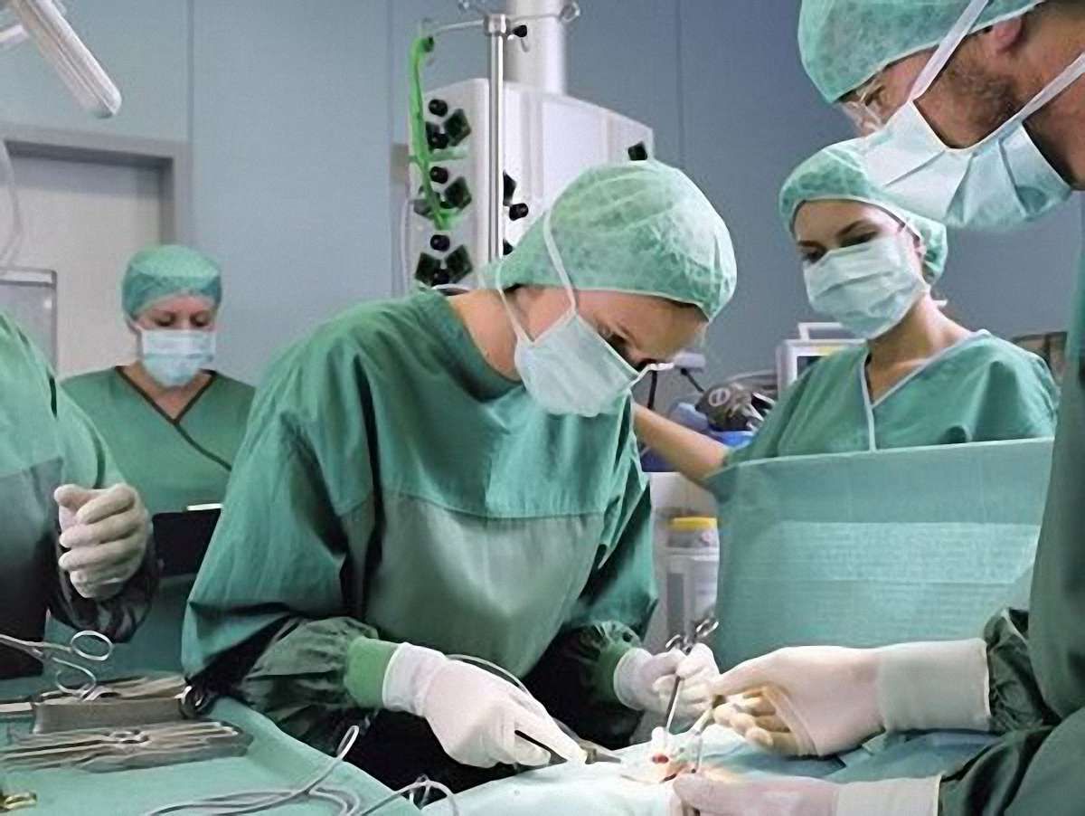 В Україні вперше виконали операцію на серці без розрізу грудної клітки