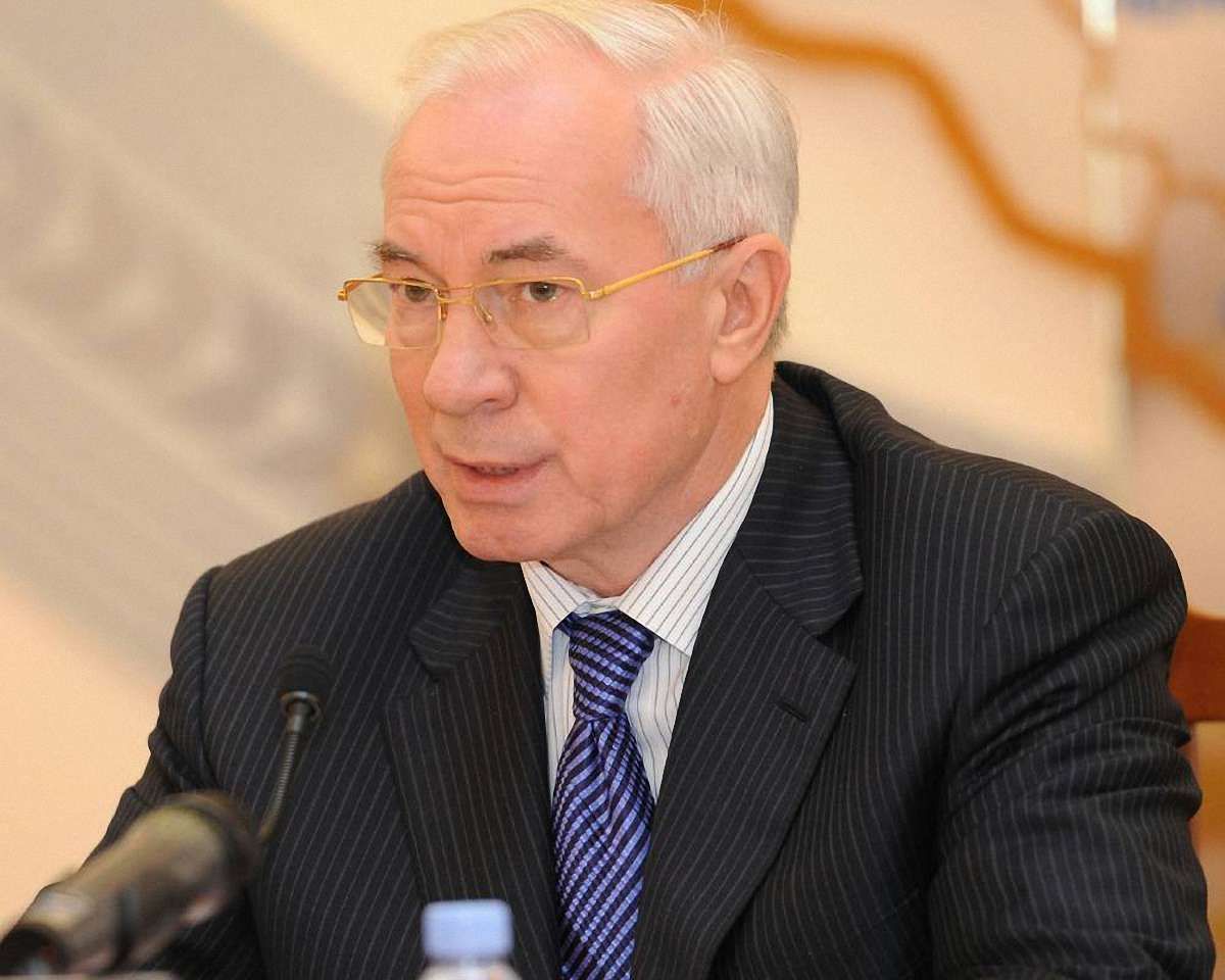 Регіонали переконані, що знайдуть голоси на користь Азарова