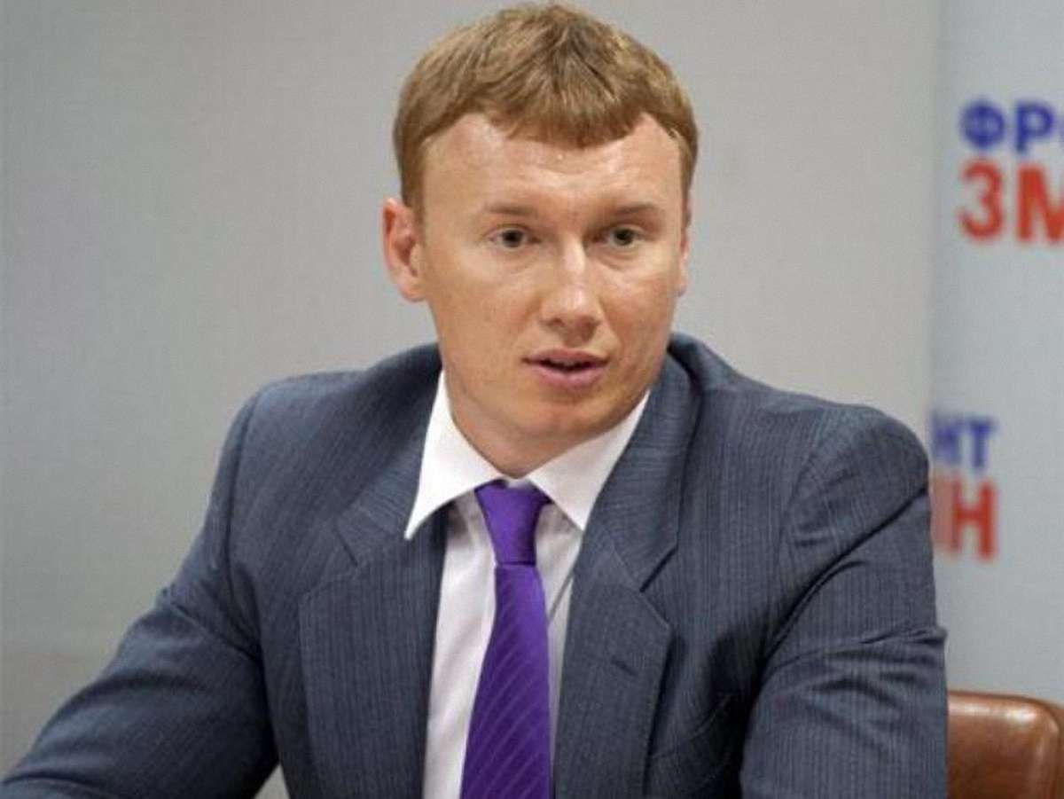 Литвин оголосив «тушок» Яценюка депутатами