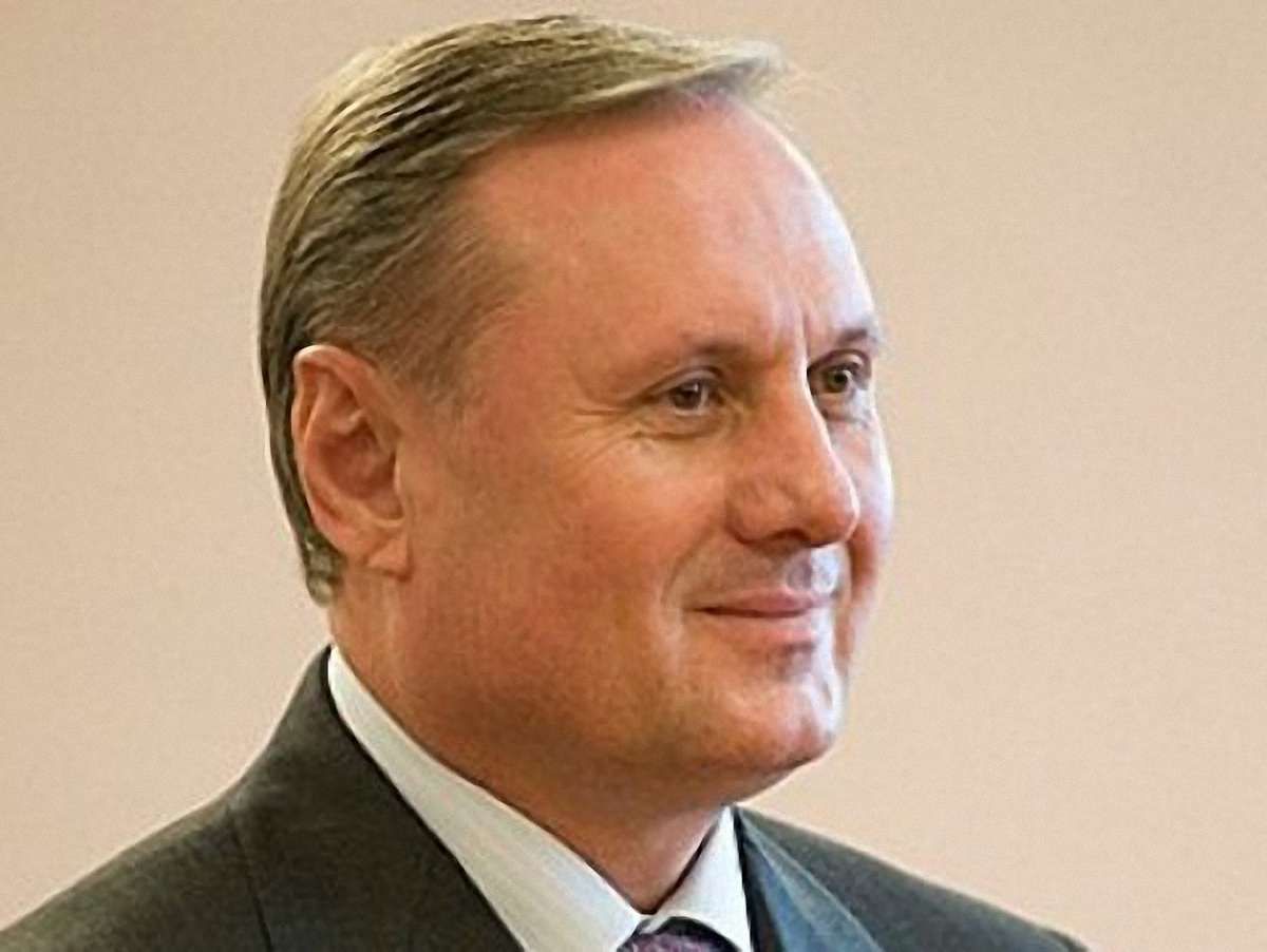 Спікера та прем’єра оберуть увечері. Засідання вестиме Єфремов