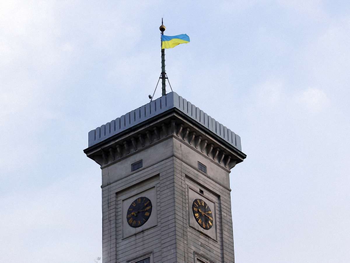 Мешканець не може отримати дотацію на корову через депутатів Львова