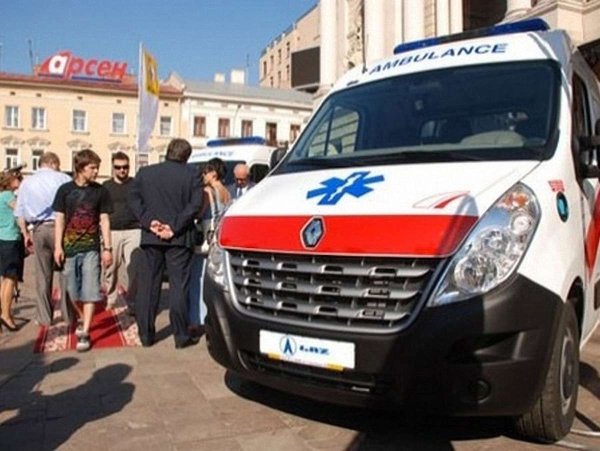 ЛАЗ поставить Донецьку 151 «швидку» вартістю майже 80 млн грн