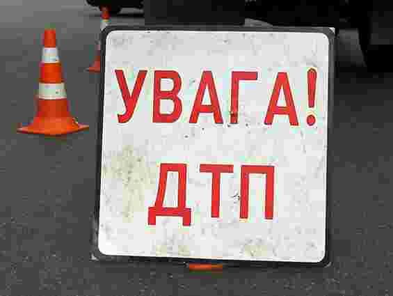 На трасі Київ-Одеса через затор трапилося 18 ДТП