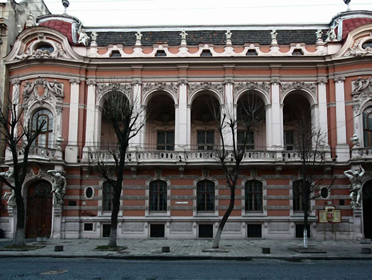 У Львові пройде бал та аукціон для створення медіатеки