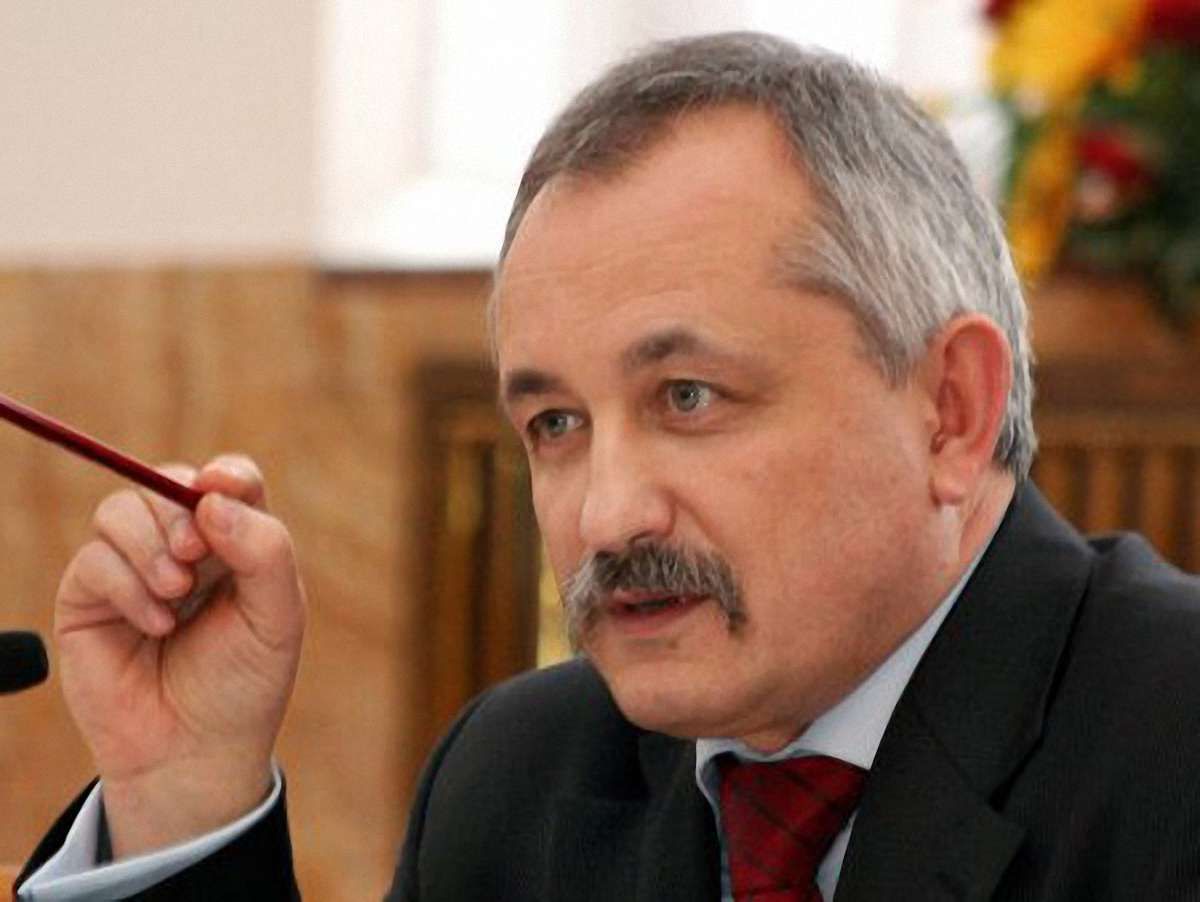 З’їзд НРУ: Тарасюк зняв кандидатуру – партію очолив Куйбіда