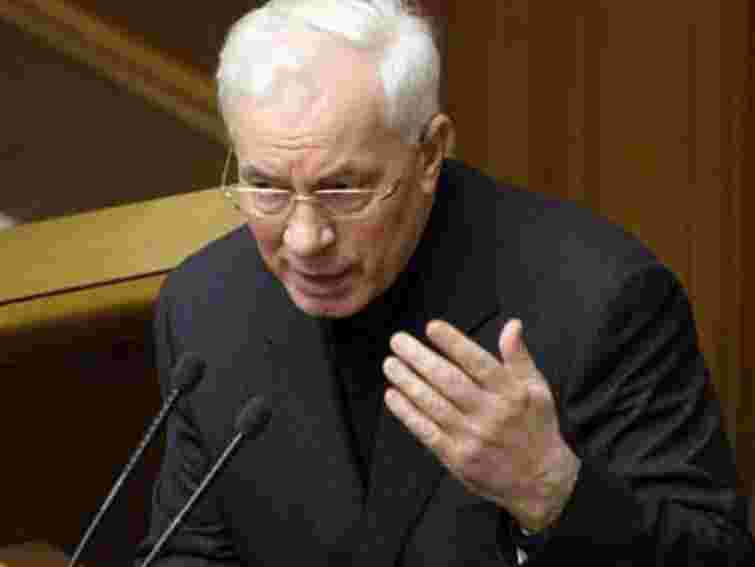 Азаров не допустить в Кабміні скиглення і бурчання