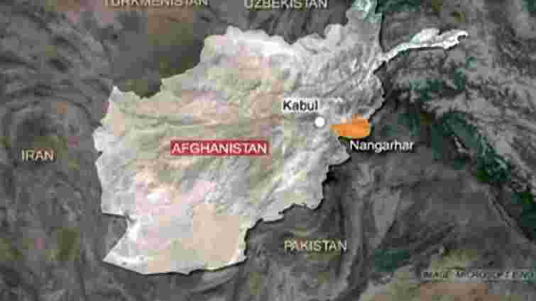 В Афганістані від вибуху загинули 10 дівчаток, які збирали дрова