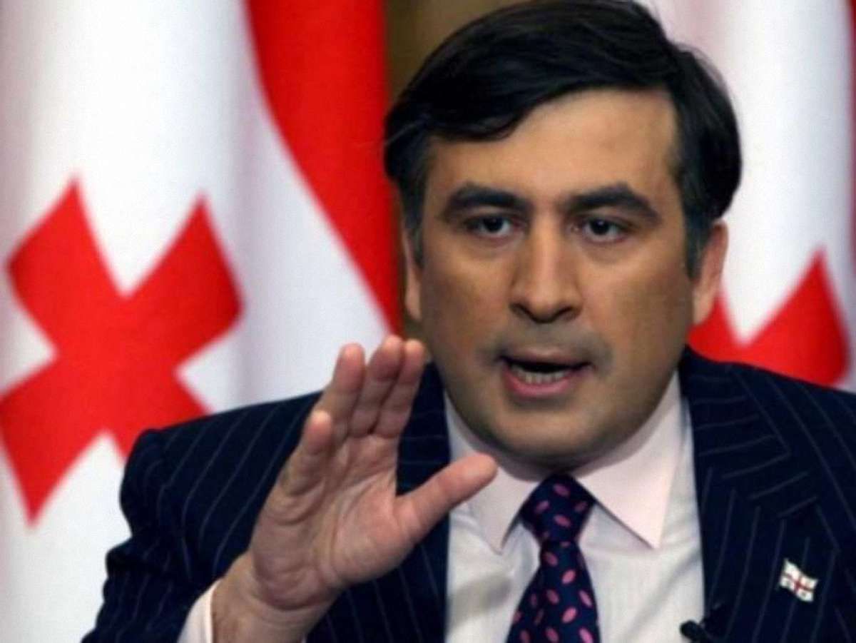Президент Грузії звинуватив уряд у "талібанізації"